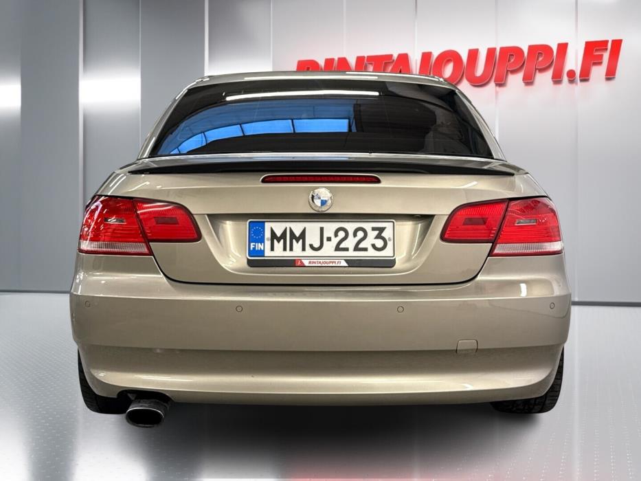 BMW 320 2007