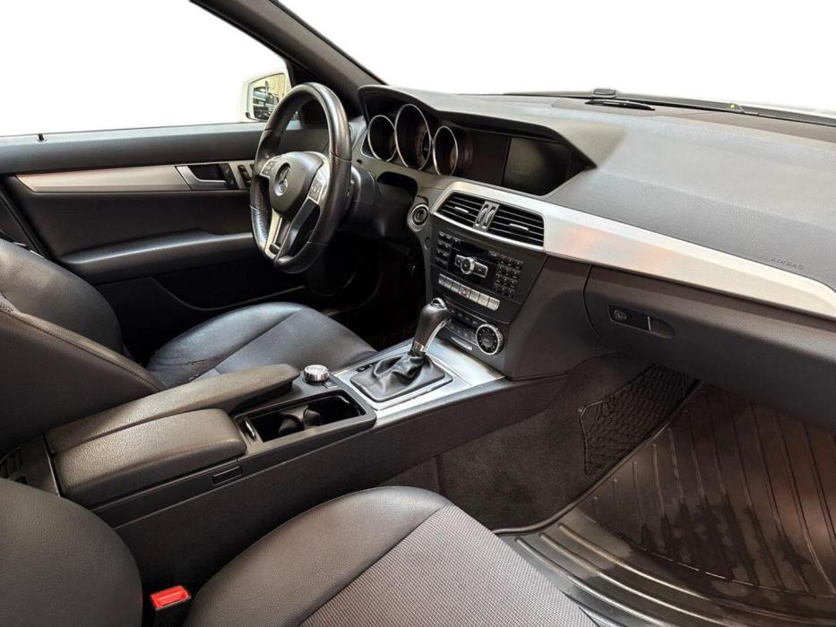 MERCEDES-BENZ C 2013