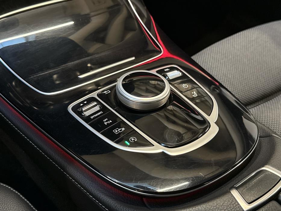 MERCEDES-BENZ E 2017