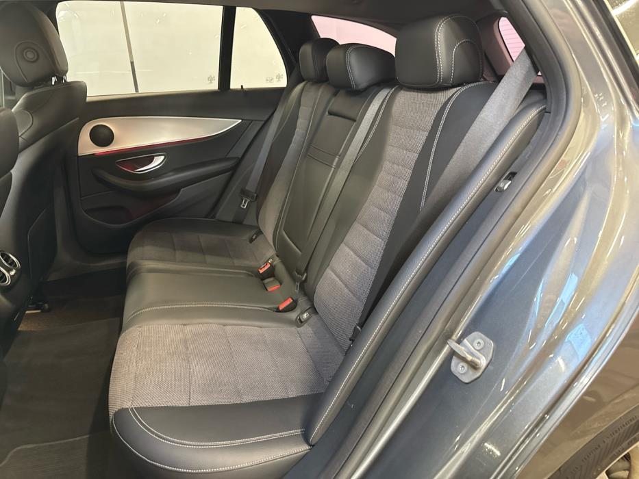 MERCEDES-BENZ E 2017