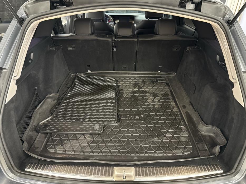 MERCEDES-BENZ E 2017