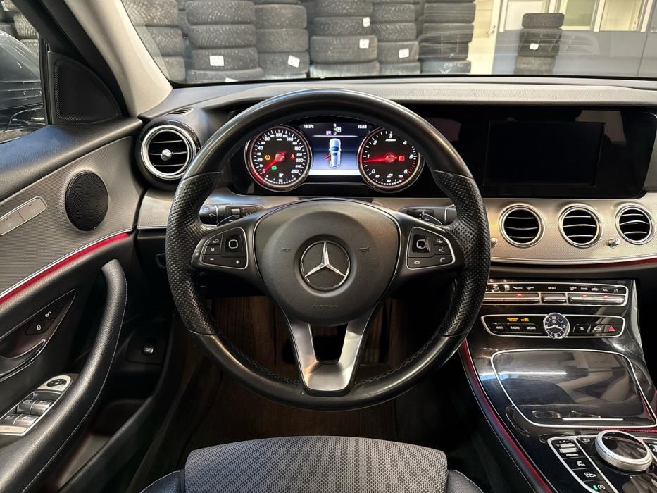 MERCEDES-BENZ E 2017