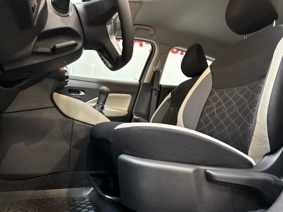 NISSAN Micra 2019