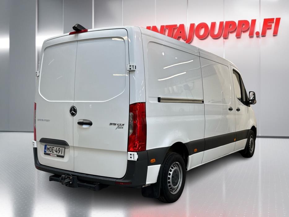 MERCEDES-BENZ Sprinter 2022