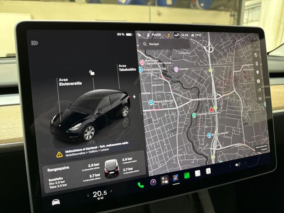 TESLA Model Y 2023