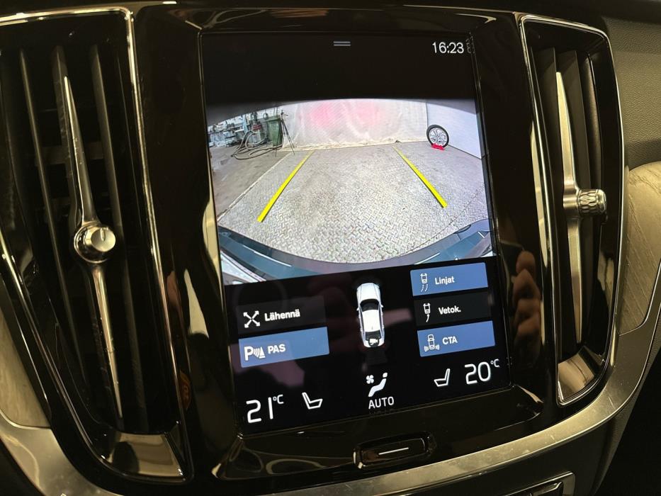 VOLVO S60 2021