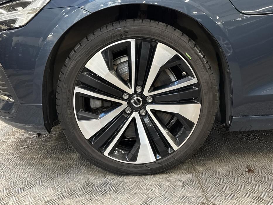 VOLVO S60 2021