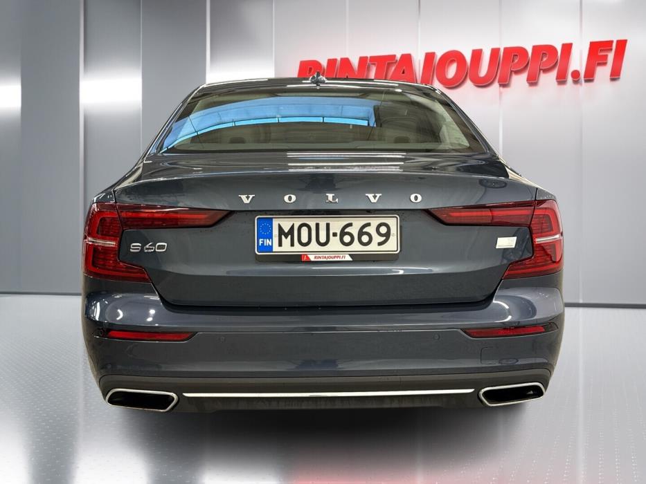 VOLVO S60 2021