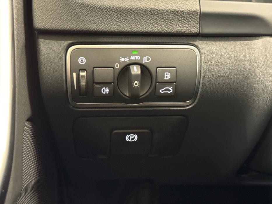 VOLVO V60 Cross Country 2016