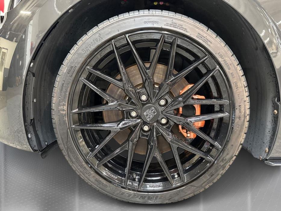 CUPRA Born 2023