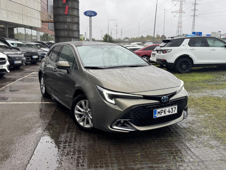 TOYOTA Corolla 2024