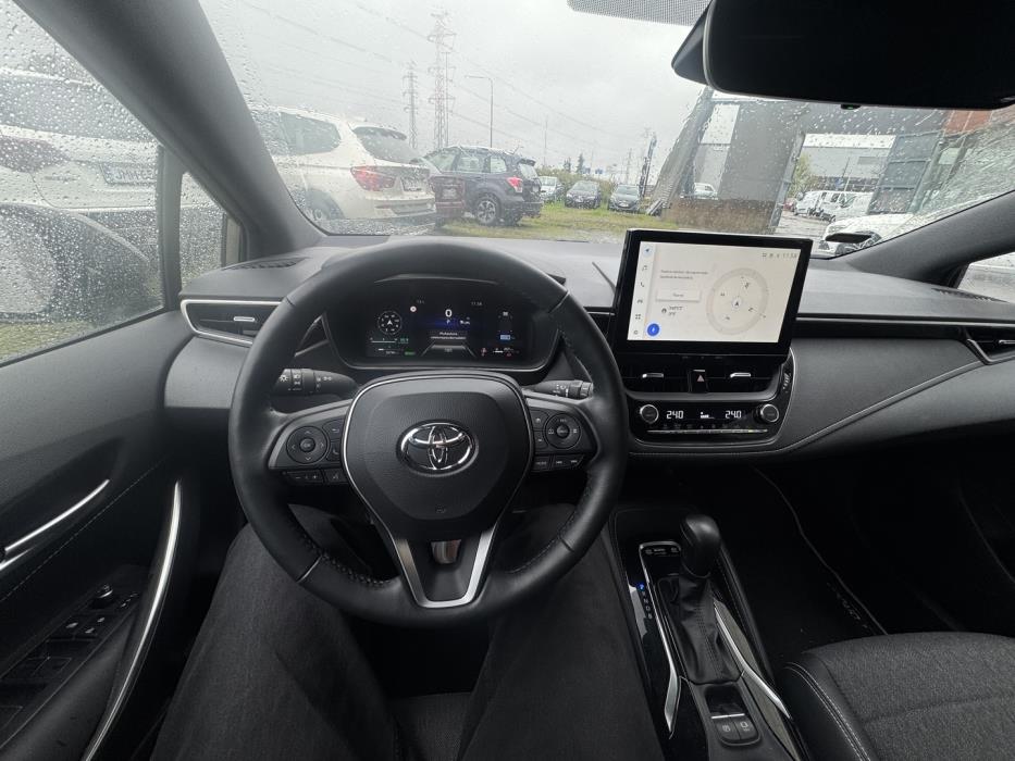 TOYOTA Corolla 2024
