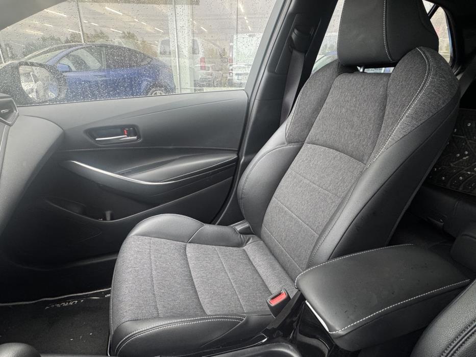 TOYOTA Corolla 2024