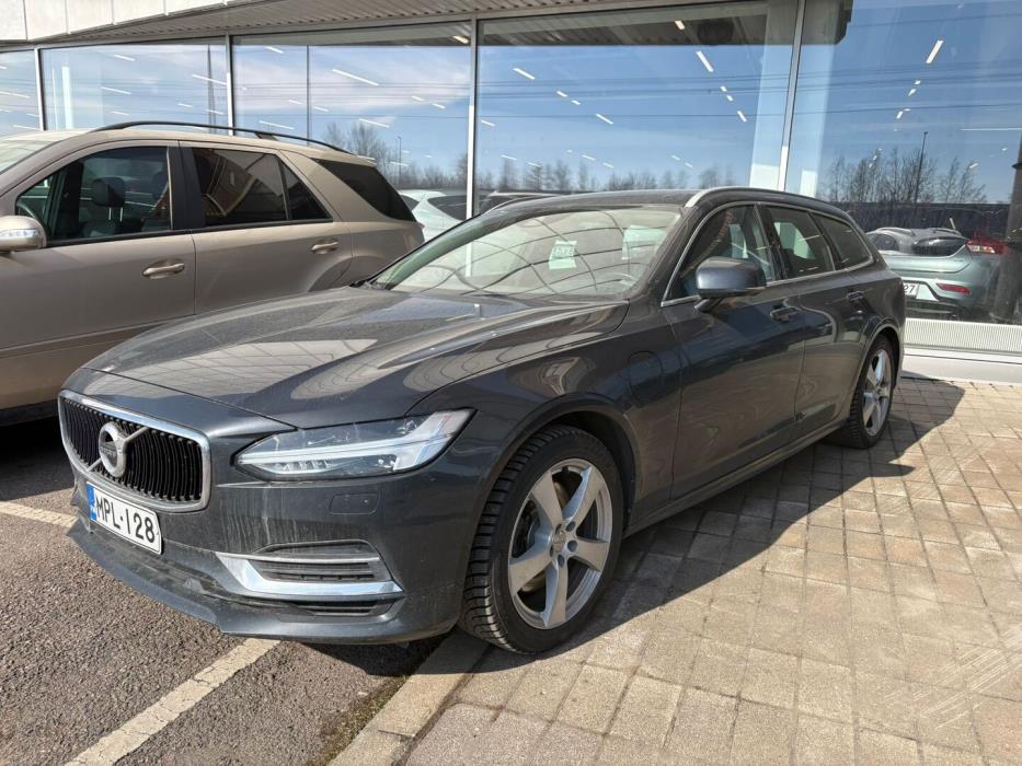 VOLVO V90 2020