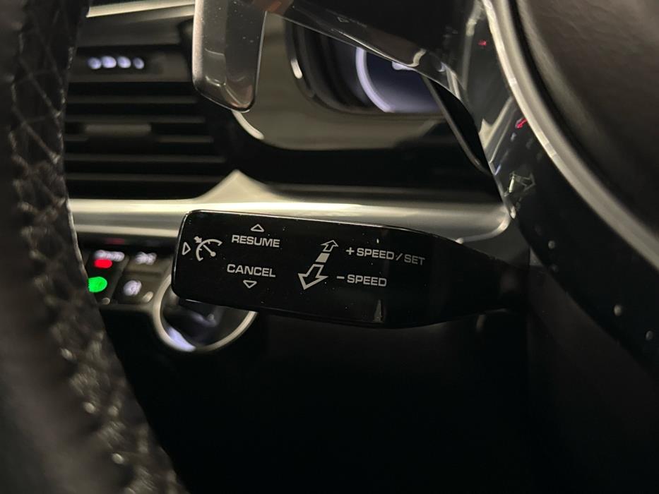 PORSCHE Panamera 2020