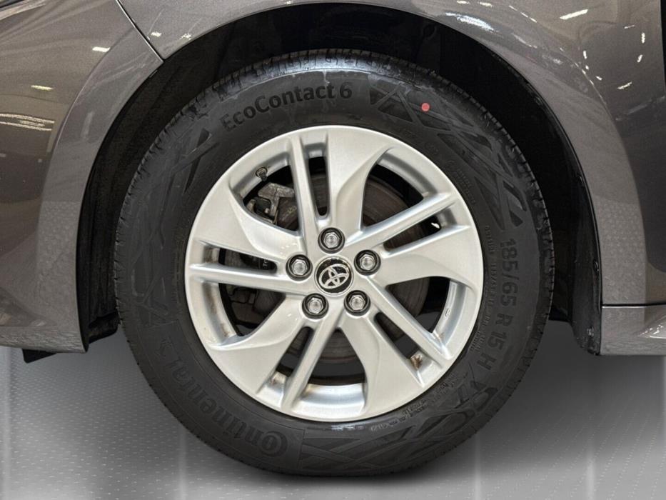 TOYOTA Yaris 2024