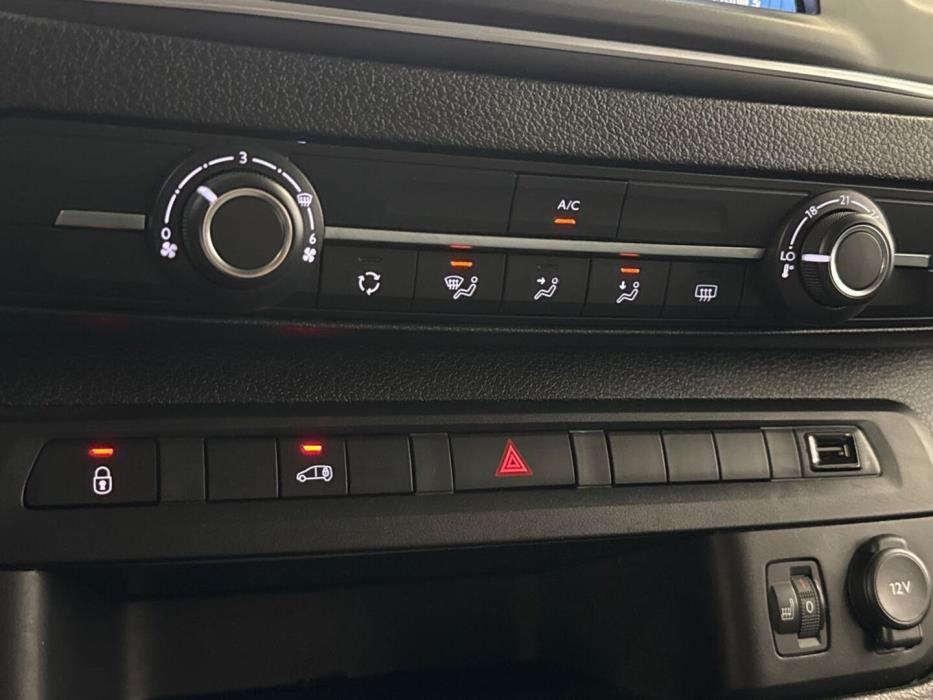 TOYOTA Proace 2024