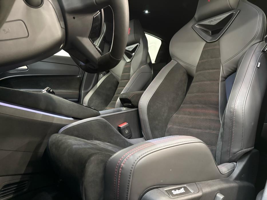 ALFA ROMEO Junior 2026