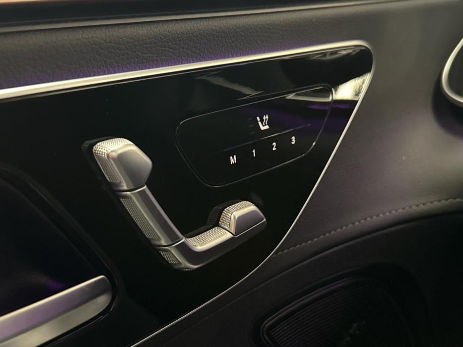 MERCEDES-BENZ EQE 2025