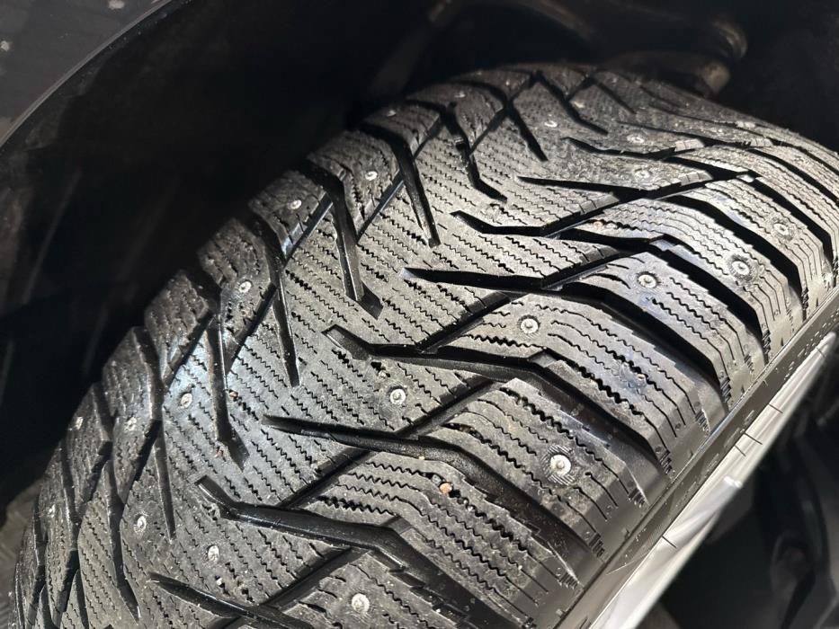 MERCEDES-BENZ EQE 2025