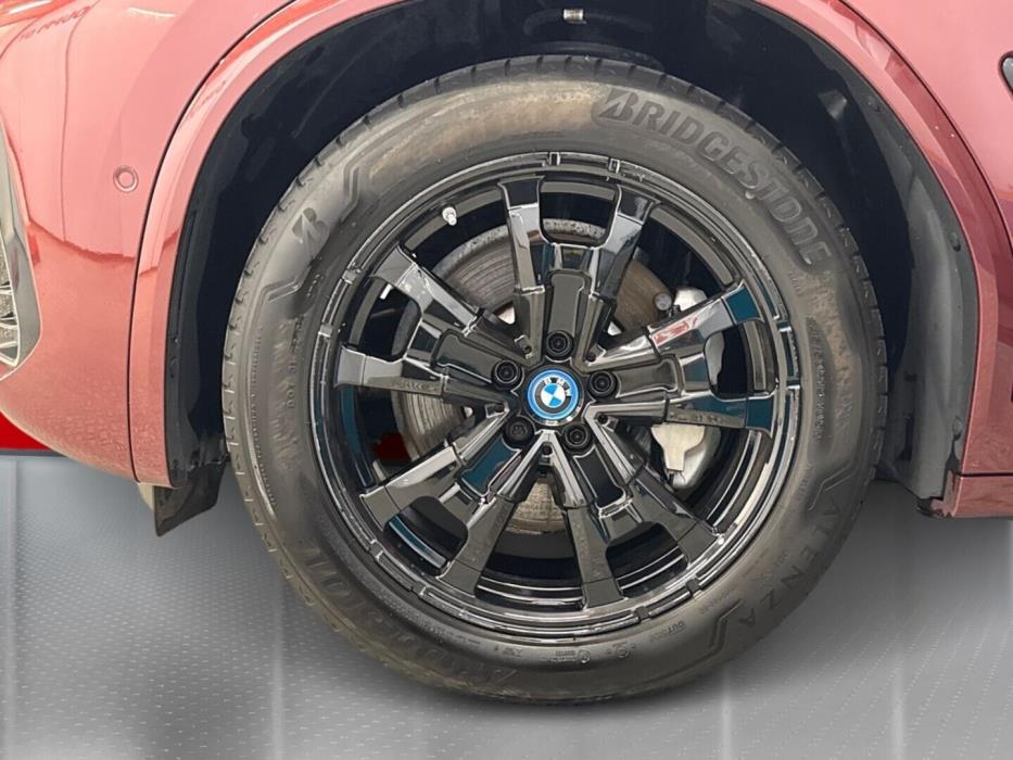 BMW iX3 2023
