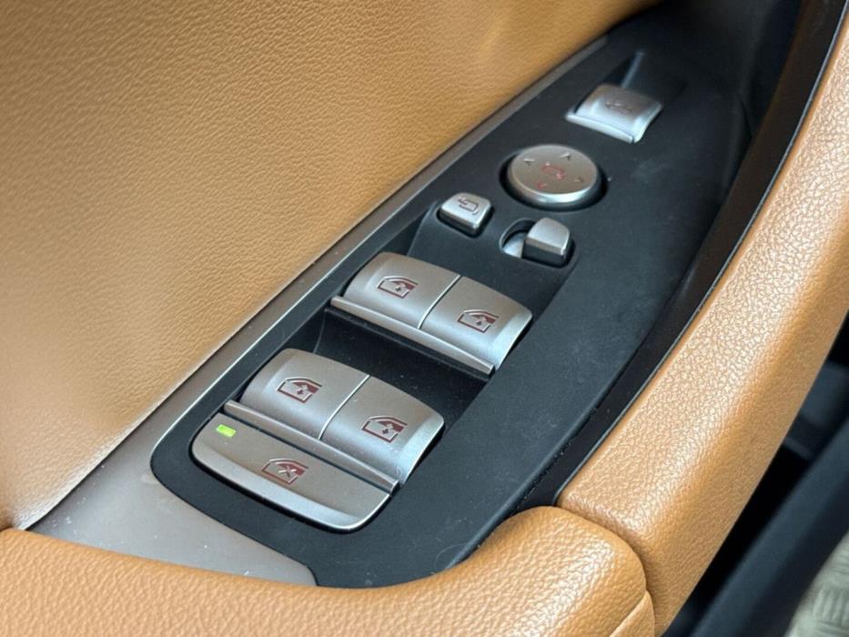 BMW iX3 2023