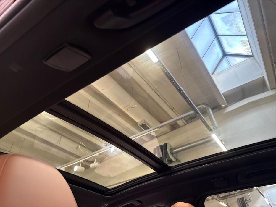 BMW iX3 2023