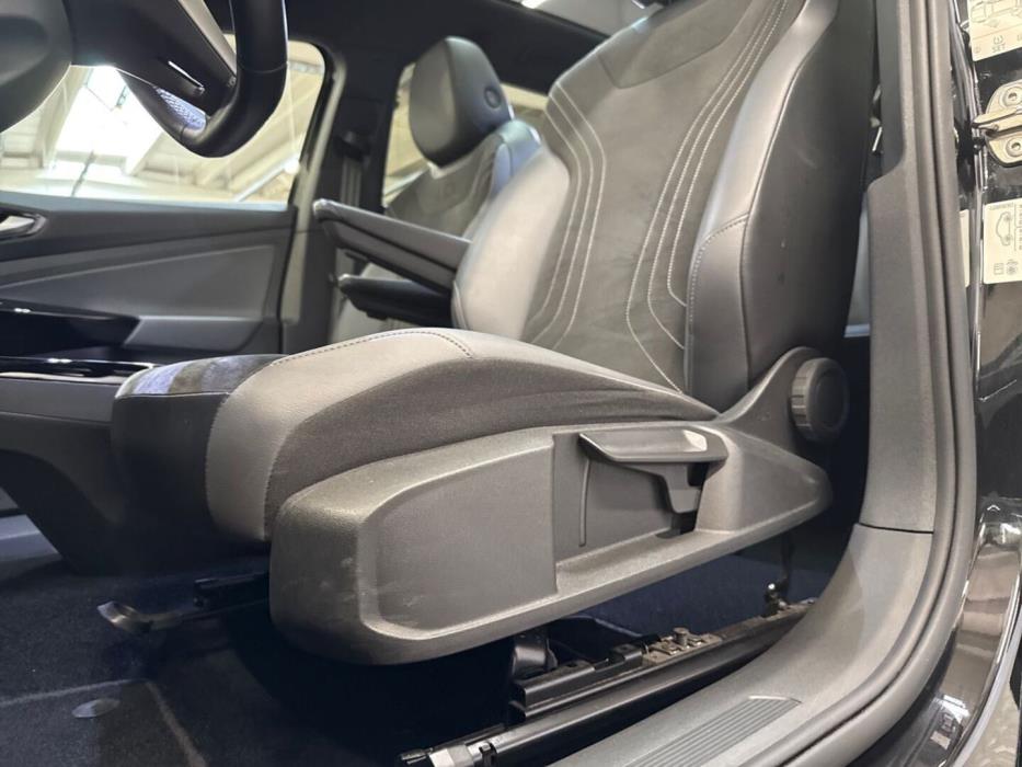 VOLKSWAGEN ID.4 2023