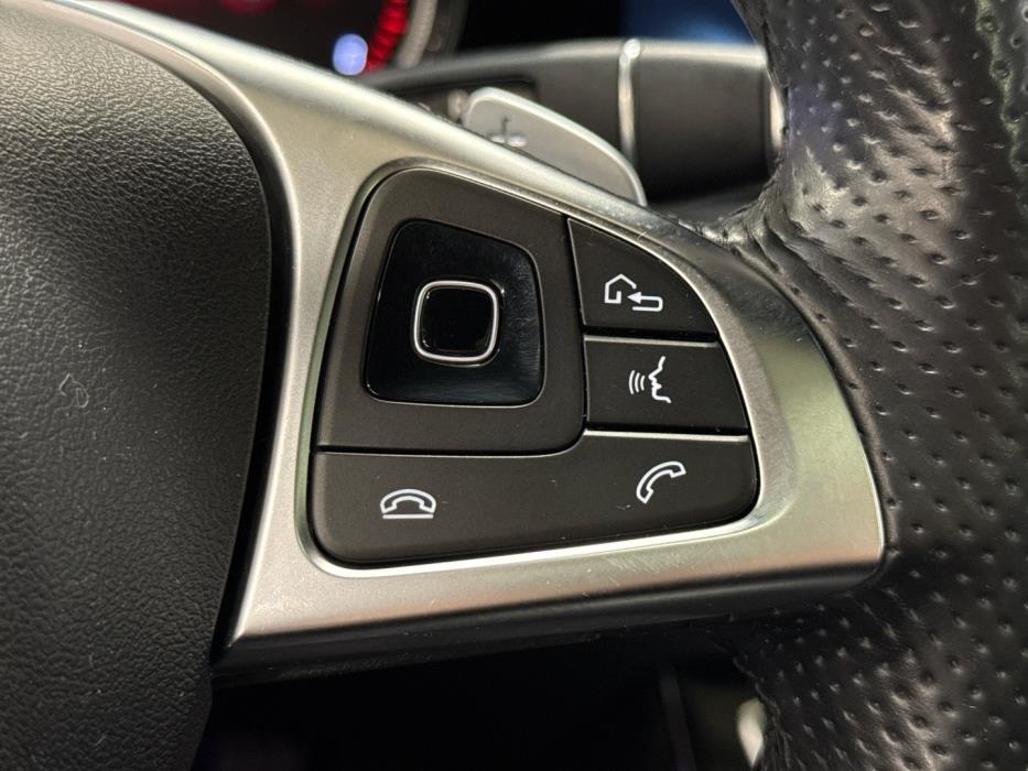 MERCEDES-BENZ E 2017