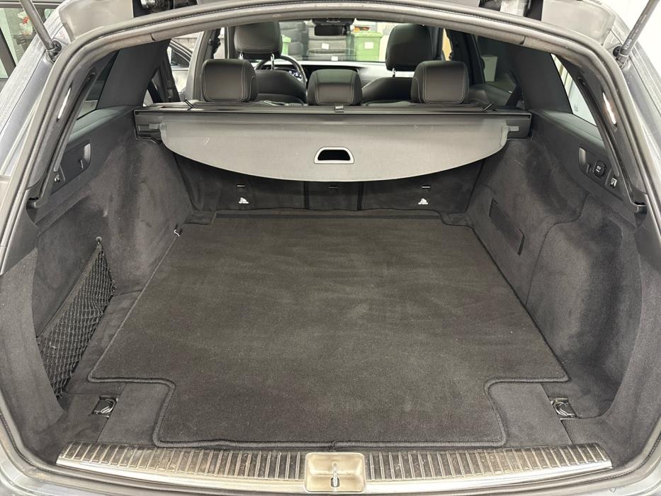 MERCEDES-BENZ E 2017