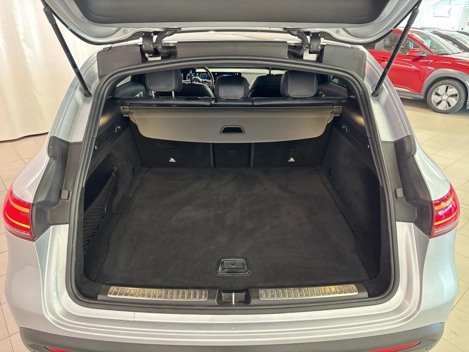 MERCEDES-BENZ EQC 2020