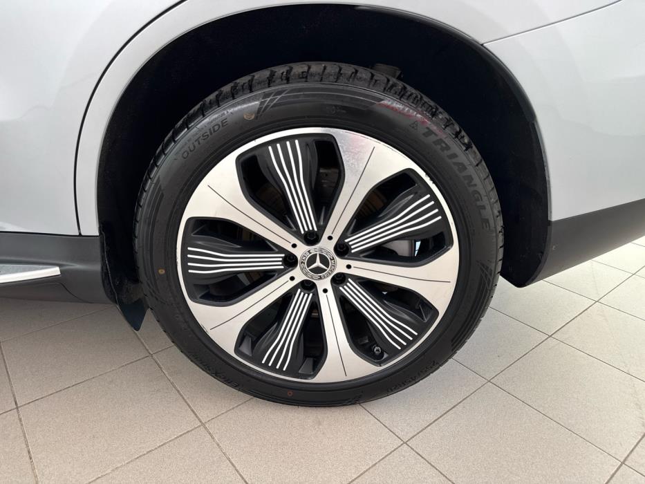 MERCEDES-BENZ EQC 2020