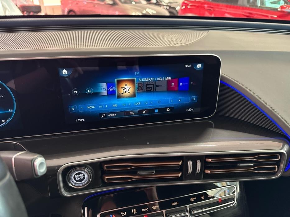 MERCEDES-BENZ EQC 2020