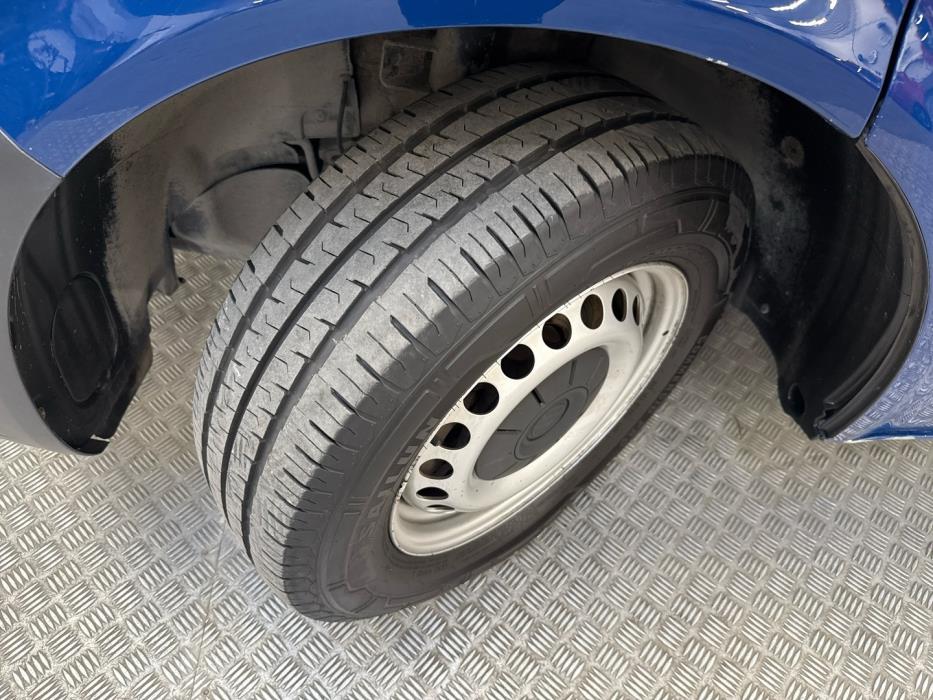 VOLKSWAGEN Transporter 2021