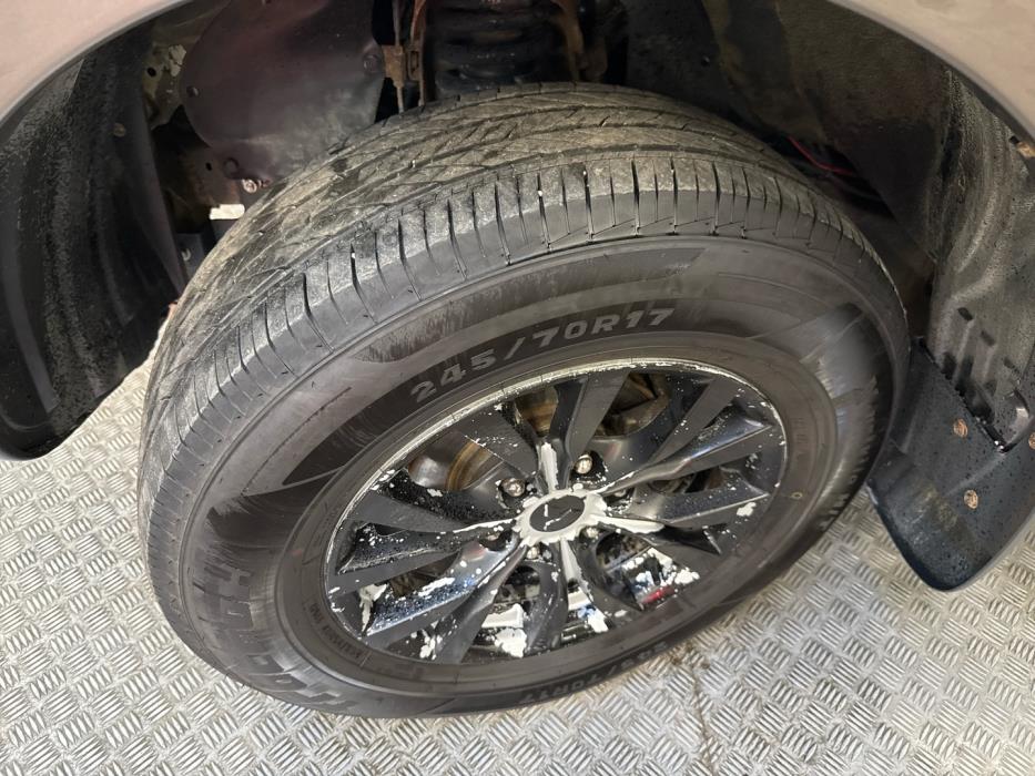 MITSUBISHI L200 2015