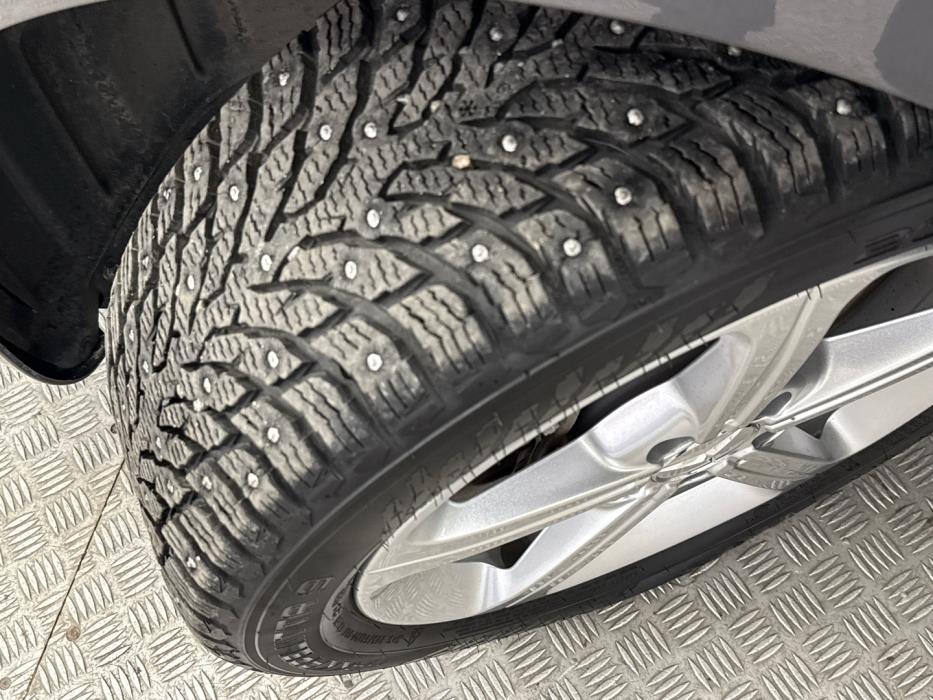 MERCEDES-BENZ A 2022