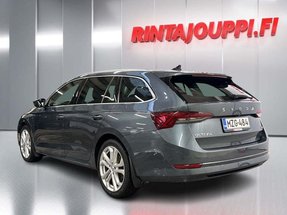 SKODA Octavia 2021