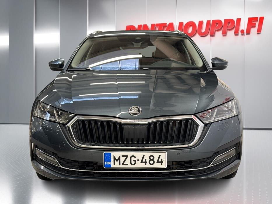 SKODA Octavia 2021