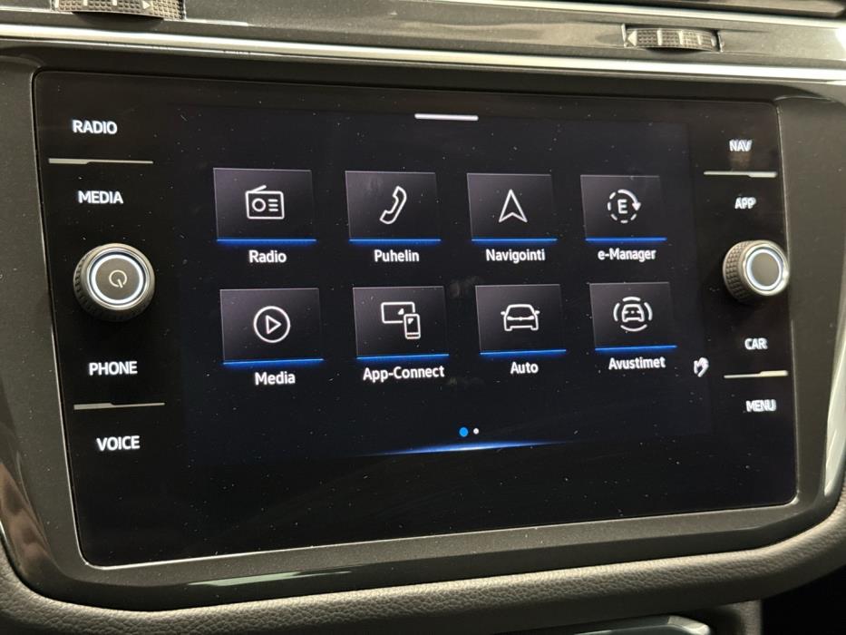 VOLKSWAGEN Tiguan 2022