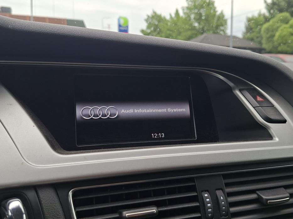 AUDI A4 2012