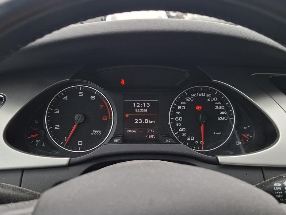 AUDI A4 2012