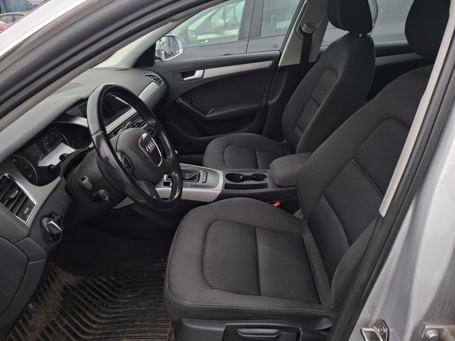AUDI A4 2012