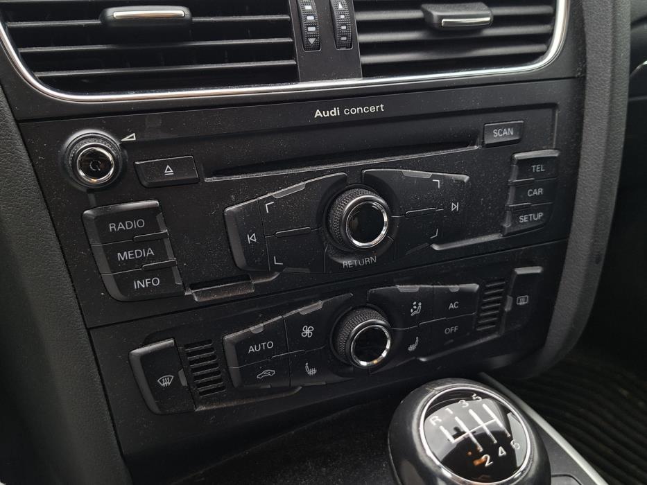 AUDI A4 2012