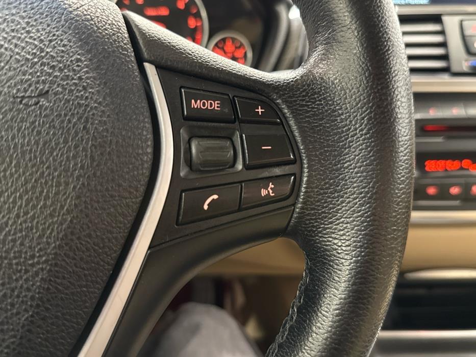 BMW 320 Gran Turismo 2013