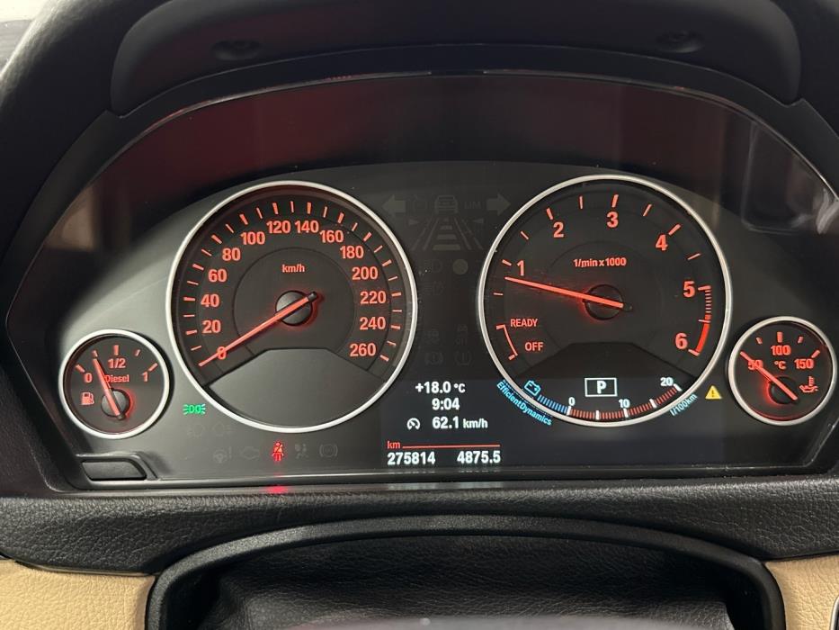 BMW 320 Gran Turismo 2013