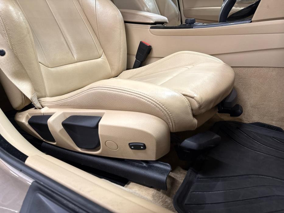 BMW 320 Gran Turismo 2013