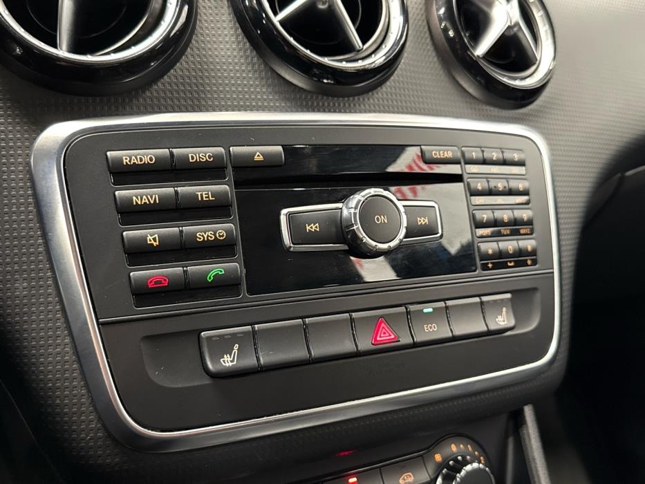 MERCEDES-BENZ A 2013