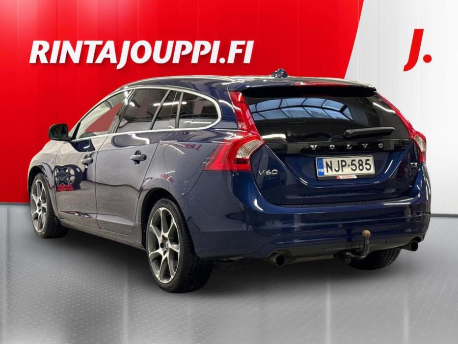 VOLVO V60 2014