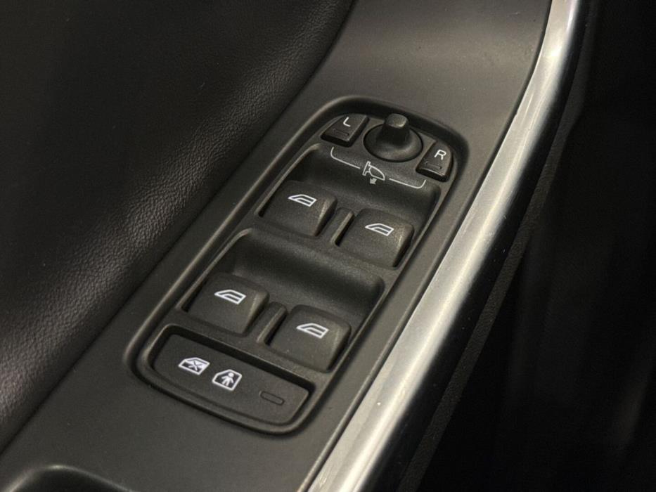VOLVO V60 2014