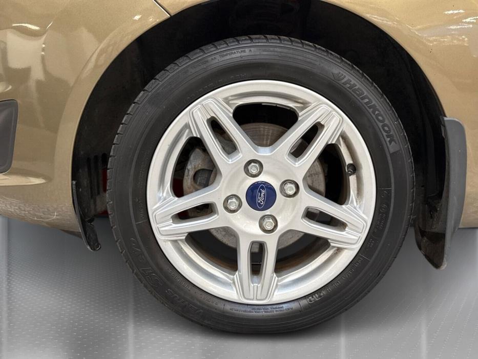 FORD Fiesta 2015